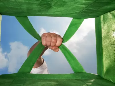 How to Achieve Sustainability in Retail with AIDC